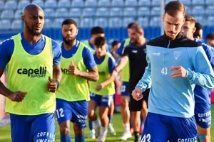 Ομόνοια Αραδίππου-ΑΠΟΕΛ: Ντεμπούτο Χιμένεθ με πεντάρα! (φώτος)