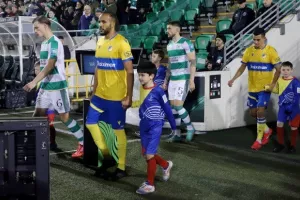 Shamrock Rovers - ΑΠΟΕΛ: Έ"Χ"ασε τη νίκη μέσα απ' τα χέρια του