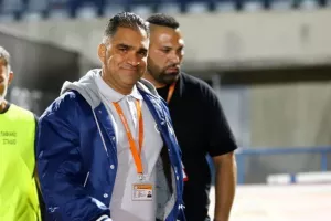 Πάφος-Καρμιώτισσα: Τεσσάρα και παραμονή στην 1η θέση! (Φώτος)