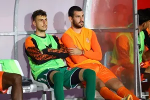 Πάφος-Καρμιώτισσα: Τεσσάρα και παραμονή στην 1η θέση! (Φώτος)