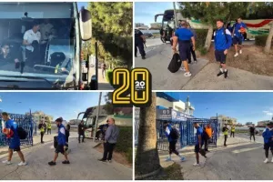 (Φώτος Kerkida) Η άφιξη του ΑΠΟΕΛ στο ΠΑΠ 