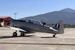 Επιστρέφει στους ελληνικούς αιθέρες το ιστορικό αεροσκάφος Ηarvard