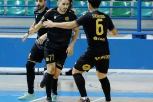 Στην ΑΕΛ το Super Cup μετά από σπουδαίο ντέρμπι με την ΑΕΚ! (φώτος)
