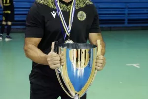 Η απονομή στην ΑΕΛ! (Φώτος)