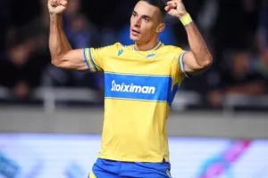 ΑΠΟΕΛ-Ανόρθωση: Γαλαζοκίτρινο… το ντέρμπι με Λαϊφη και Ντράζιτς! (φώτος)