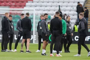 Shamrock Rovers - ΑΠΟΕΛ: Έ"Χ"ασε τη νίκη μέσα απ' τα χέρια του