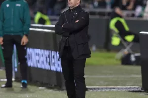 Shamrock Rovers - ΑΠΟΕΛ: Έ"Χ"ασε τη νίκη μέσα απ' τα χέρια του