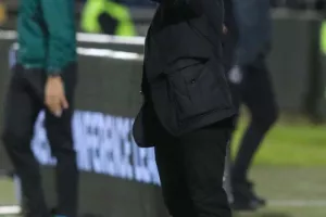 Shamrock Rovers - ΑΠΟΕΛ: Έ"Χ"ασε τη νίκη μέσα απ' τα χέρια του