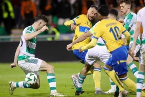 Shamrock Rovers - ΑΠΟΕΛ: Έ"Χ"ασε τη νίκη μέσα απ' τα χέρια του