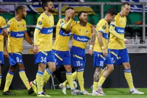 Shamrock Rovers - ΑΠΟΕΛ: Έ"Χ"ασε τη νίκη μέσα απ' τα χέρια του