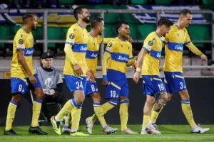 Shamrock Rovers - ΑΠΟΕΛ: Έ"Χ"ασε τη νίκη μέσα απ' τα χέρια του