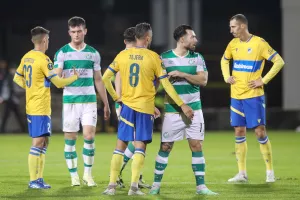 Shamrock Rovers - ΑΠΟΕΛ: Έ"Χ"ασε τη νίκη μέσα απ' τα χέρια του