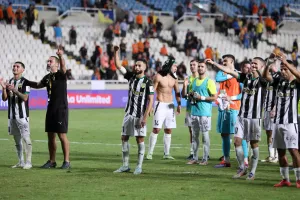 (Bίντεο Kerkida) Μαζί με τον κόσμο τους!