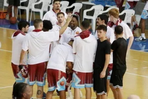 Πρεμιέρα με το... δεξί για το ΑΠΟΕΛ (Φώτος)