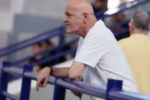 Πρεμιέρα με το... δεξί για το ΑΠΟΕΛ (Φώτος)