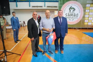 Το άθλημα του  Σάμπο μεγαλουργεί