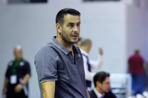 Μεγάλη νίκη και προβάδισμα για την Ομόνοια (Φώτος)