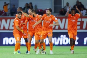 Καρμιώτισσα-Ομόνοια: Πράσινος...οδοστρωτήρας! (Φώτος)