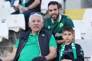 ΦΩΤΟΡΕΠΟΡΤΑΖ από τον κόσμο στο ΓΣΠ