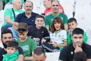 ΦΩΤΟΡΕΠΟΡΤΑΖ από τον κόσμο στο ΓΣΠ