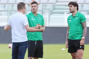 Νταμπράουσκας με τους Μαυροβούνιους