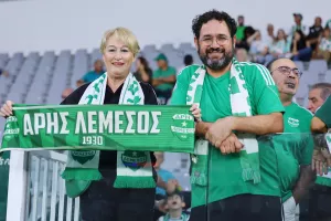 (Φώτος) Ο κόσμος στο "Αλφαμέγα"