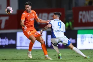Καρμιώτισσα-Απόλλων: Μεγάλη  νίκη στο ντεμπούτο του Καμορανέζι! (Φώτος)