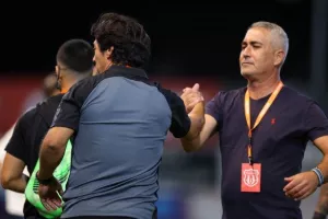 Καρμιώτισσα-Απόλλων: Μεγάλη  νίκη στο ντεμπούτο του Καμορανέζι! (Φώτος)