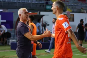 Καρμιώτισσα-Απόλλων: Μεγάλη  νίκη στο ντεμπούτο του Καμορανέζι! (Φώτος)