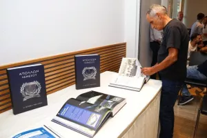(ΒΙΝΤΕΟ) Απόλλων/"Το λεύκωμα θα προσφέρει αιώνια δόξα και αναγνώριση"