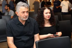 (ΒΙΝΤΕΟ) Απόλλων/"Το λεύκωμα θα προσφέρει αιώνια δόξα και αναγνώριση"