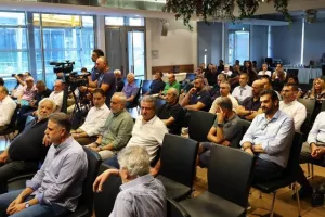 (ΒΙΝΤΕΟ) Απόλλων/"Το λεύκωμα θα προσφέρει αιώνια δόξα και αναγνώριση"