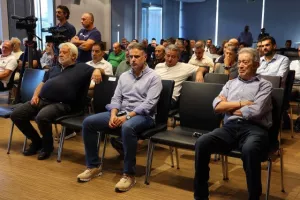 (ΒΙΝΤΕΟ) Απόλλων/"Το λεύκωμα θα προσφέρει αιώνια δόξα και αναγνώριση"