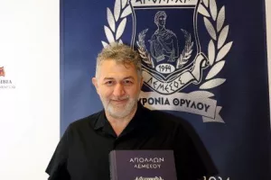 (ΒΙΝΤΕΟ) Απόλλων/"Το λεύκωμα θα προσφέρει αιώνια δόξα και αναγνώριση"