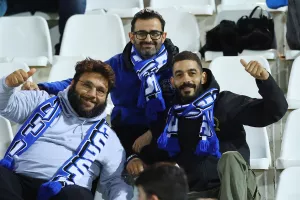 (Φώτος) Ο κόσμος στην Περιστερώνα