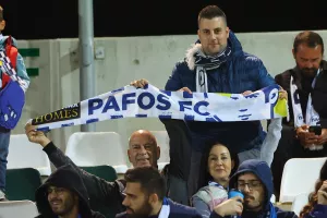(Φώτος) Ο κόσμος στην Περιστερώνα
