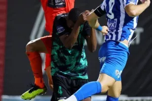 Ολυμπιακός - Ανόρθωση: Άνετη πρόκριση στην επανάληψη για την "Κυρία" με τεσσάρα