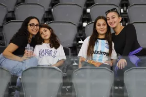 Απόλλων-Ομόνοια 29Μ: Επιστροφή στις νίκες με Βεϊσμπέκ και Ντορεγκαράι (φώτος)