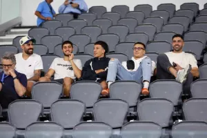 Απόλλων-Ομόνοια 29Μ: Επιστροφή στις νίκες με Βεϊσμπέκ και Ντορεγκαράι (φώτος)