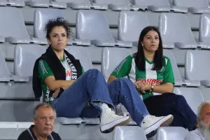 Απόλλων-Ομόνοια 29Μ: Επιστροφή στις νίκες με Βεϊσμπέκ και Ντορεγκαράι (φώτος)