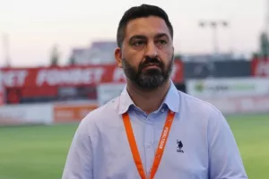 Καρμιώτισσα-Απόλλων: Μεγάλη  νίκη στο ντεμπούτο του Καμορανέζι! (Φώτος)