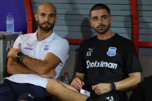 Καρμιώτισσα-Απόλλων: Μεγάλη  νίκη στο ντεμπούτο του Καμορανέζι! (Φώτος)