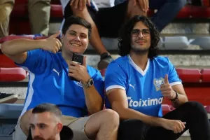 Καρμιώτισσα-Απόλλων: Μεγάλη  νίκη στο ντεμπούτο του Καμορανέζι! (Φώτος)