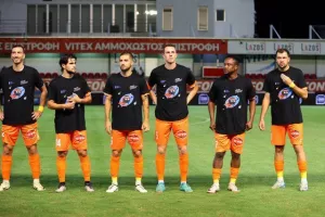 Καρμιώτισσα-Απόλλων: Μεγάλη  νίκη στο ντεμπούτο του Καμορανέζι! (Φώτος)