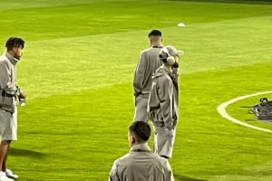 Άφιξη Πάφου... στο Zimbru Stadium (Φώτος Kerkida)