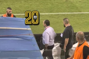 Νέα Σαλαμίνα/ Έντονη απογοήτευση - Στα αποδυτήρια ο Πρόεδρος
