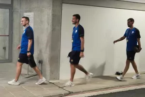 Η άφιξη της Εθνικής μας (Φώτος)