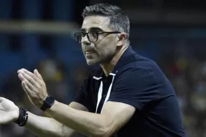 Ανακοινώθηκε το... διαζύγιο με Σατσιά (Δήλωση)