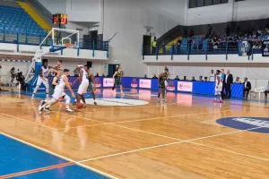 Ήττα στις λεπτομέρειες στον πρώτο ιστορικό αγώνα (φώτος)