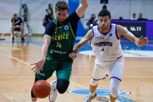 Ήττα στις λεπτομέρειες στον πρώτο ιστορικό αγώνα (φώτος)